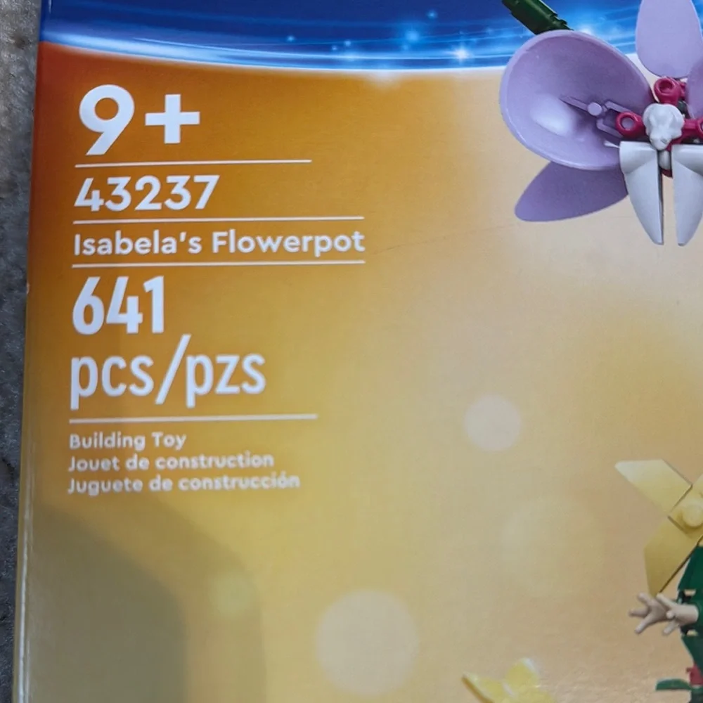 Lego Encanto Isabela’s Flowerpot - Picture 2 of 5